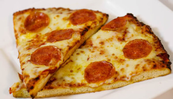 Pepperoni-Pizza-600-350x200